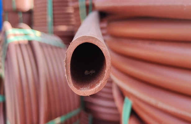 吐鲁番电力行业使用的RPE阻燃穿线管有哪些标准？